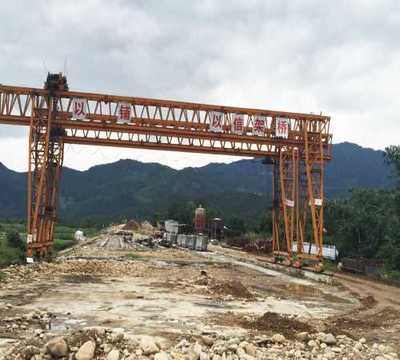 河南路桥门式起重机租赁/专业路桥门式起重机厂家图片|河南路桥门式起重机租赁/专业路桥门式起重机厂家产品图片由河南省胜利路桥机械租赁公司生产提供-